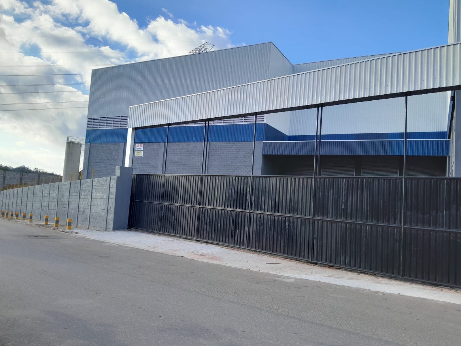 Galpão Industrial para Locação | 2.180 m² | Pé-Direito Alto de 12 m