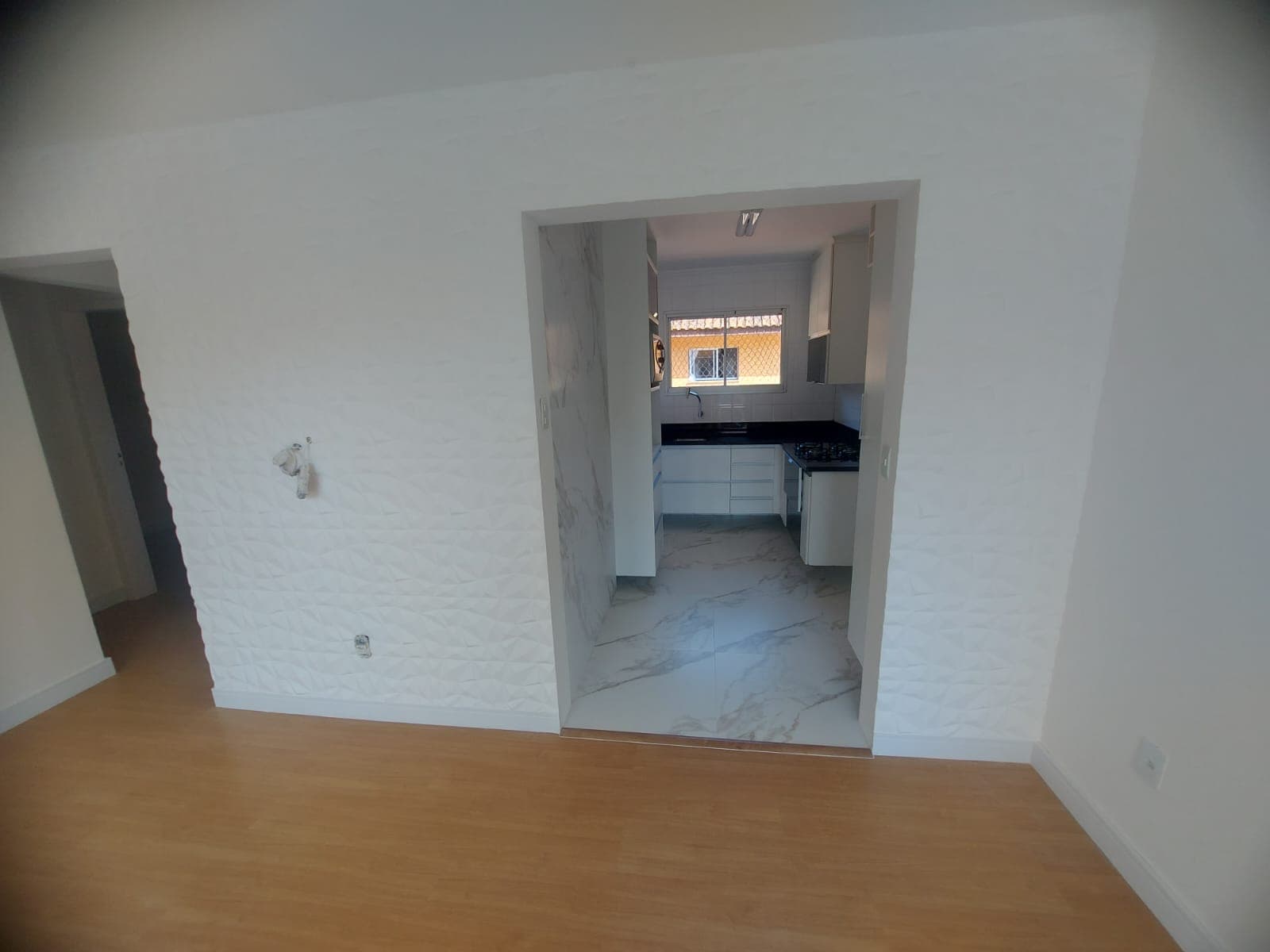 Casa para Locação em Cotia – 2 Dormitórios, 1 Suíte | 50 m² | Villagio Valle Verde