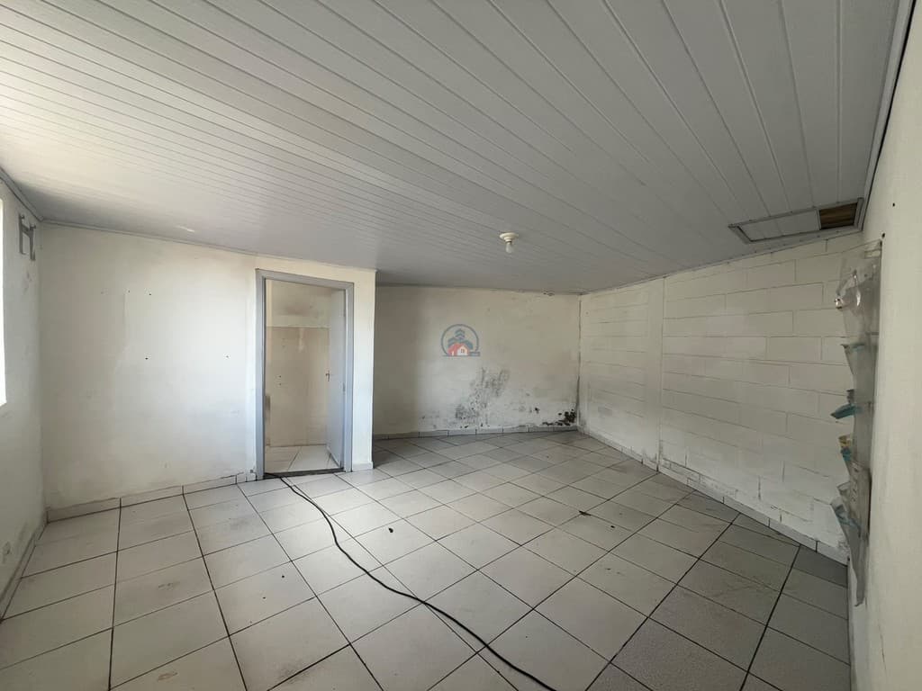 Casa Comercial 496m² – 10 Salas | Itapecerica da Serra